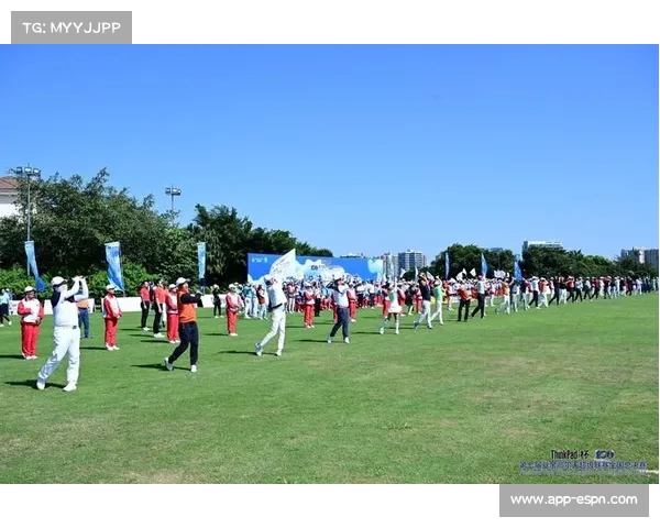 观澜湖集团与高球玩伴联合启动第十届业余高尔夫超级联赛,新十年征程引期待